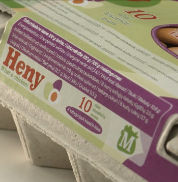 Veikalu tīkla “LaTS” plauktos pamanītas no Ukrainas ievestas olas ar neierastu marķējumu.