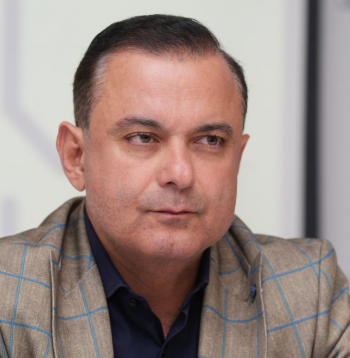 Veselības ministrs Hosams Abu Meri.