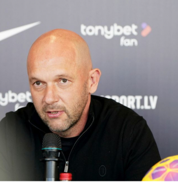 Futbola kluba "RFS" galvenais treneris Viktors Morozs.