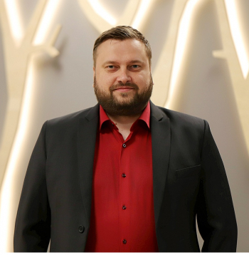 Atis Treijs, Valsts vides dienesta Atkritumu aprites departamenta direktors: "Šķirotos atkritumus iespējams pārstrādāt dažādos veidos, tāpēc savākšanas vietās var atšķirties nosacījumi atkritumu sagatavošanai pirms nodošanas."