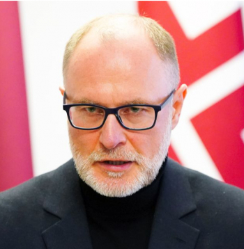 Aizsardzības ministrs Andris Sprūds. Aizsardzības ministrs Andris Sprūds.