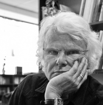 Ulvis Alberts.