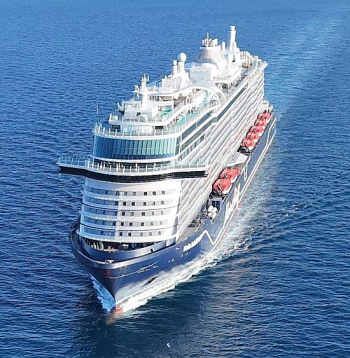 Kruīza kuģis "Mein Schiff Relax" Rīgā pietauvosies Krievu salas piestātnēm.