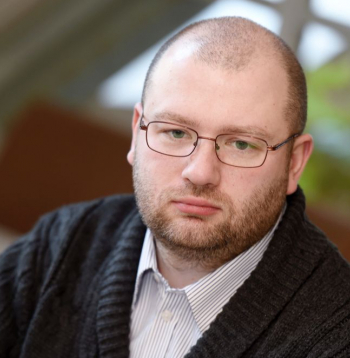 Rīgas bāriņtiesas priekšsēdētājs Aivars Krasnogolovs. Rīgas bāriņtiesas priekšsēdētājs Aivars Krasnogolovs.