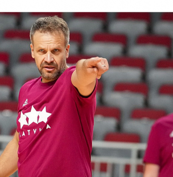 Jānis Gailītis kā vienu no uzlabojamām lietām Latvijas izlases spēlē nosaucis cīņu par atlēkušajām bumbām.