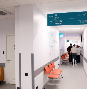 Bērnu Klīniskās universitātes slimnīcas Sporta medicīnas centra telpas.
