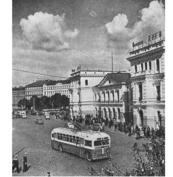 Rīgas Stacijas laukums 20. gs. 50. gadu beigās.