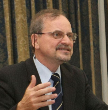 ASV dzīvojošais krievu rakstnieks Aleksandrs Geniss.