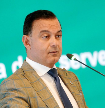 Veselības ministrs Hosams Abu Meri.