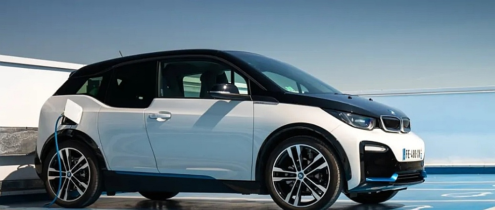 "BMW i3"