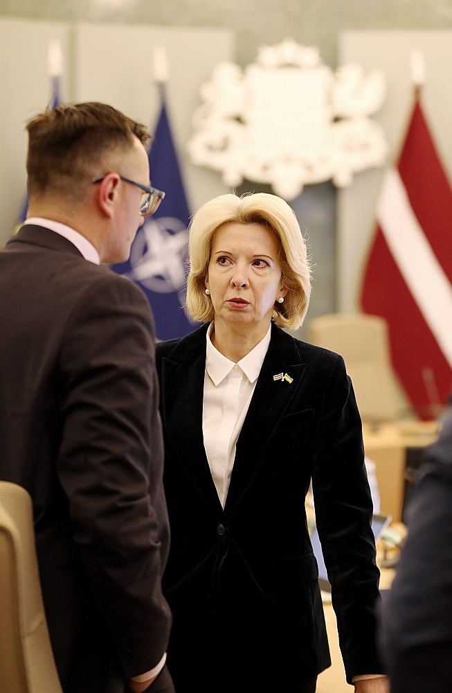 Ināra Mūrniece