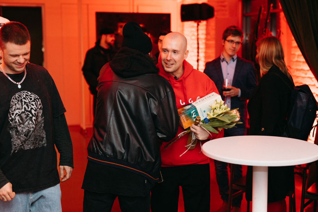 Gustavo jaunā albuma noklausīšanās pasākums.