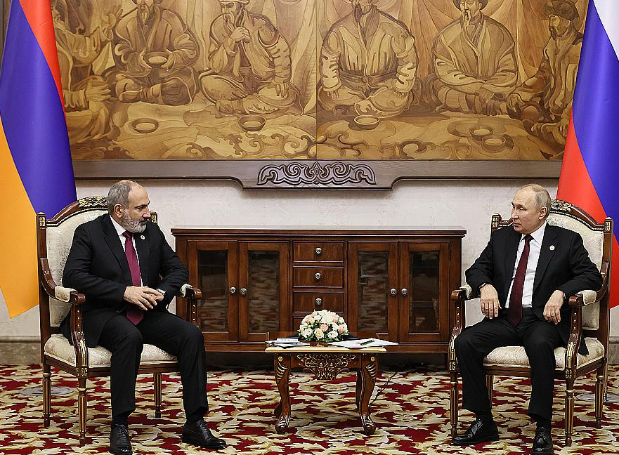 N. Pašinjana un V. Putina tikšanās.