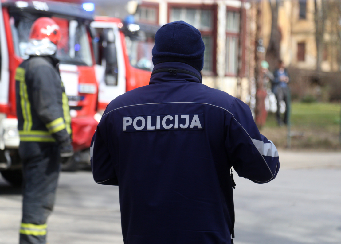 Valsts policijas darbinieks 