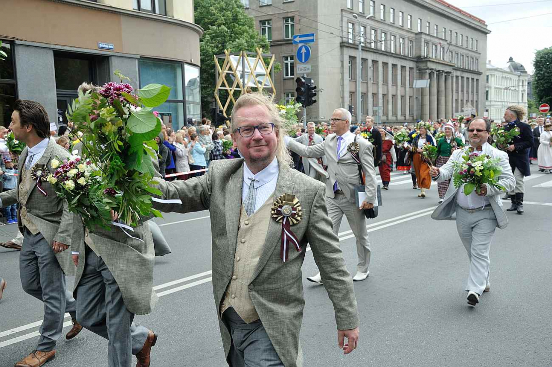 Dziesmu un deju svētki