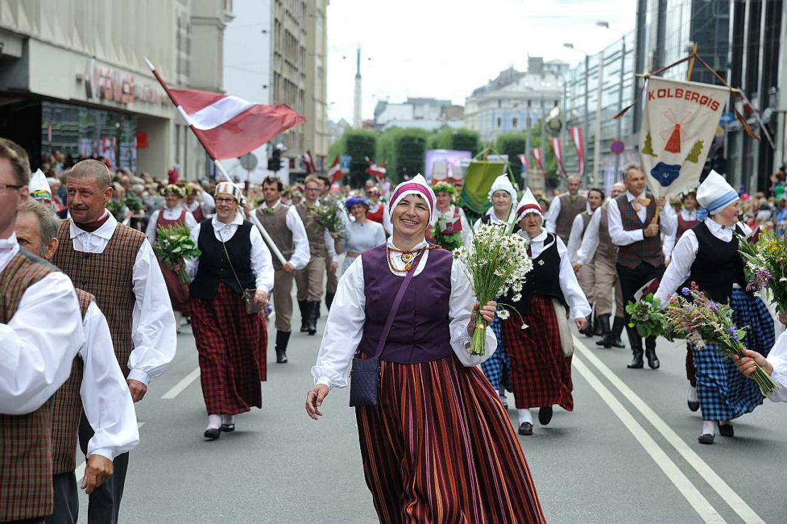 Dziesmu un deju svētki