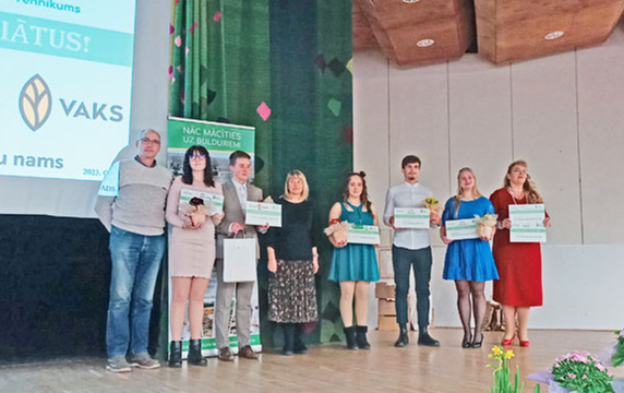 Biedrības "Par Bulduriem" balvas laureāti.