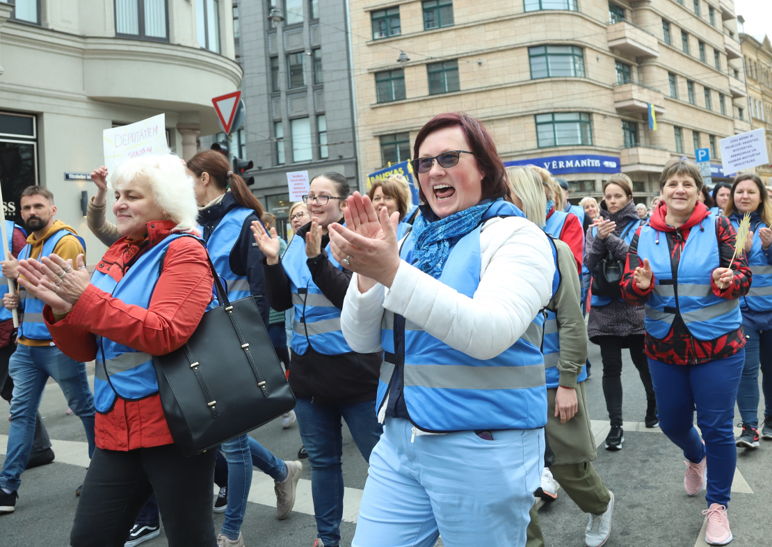 LIZDA rīkotais protesta gājiens.
