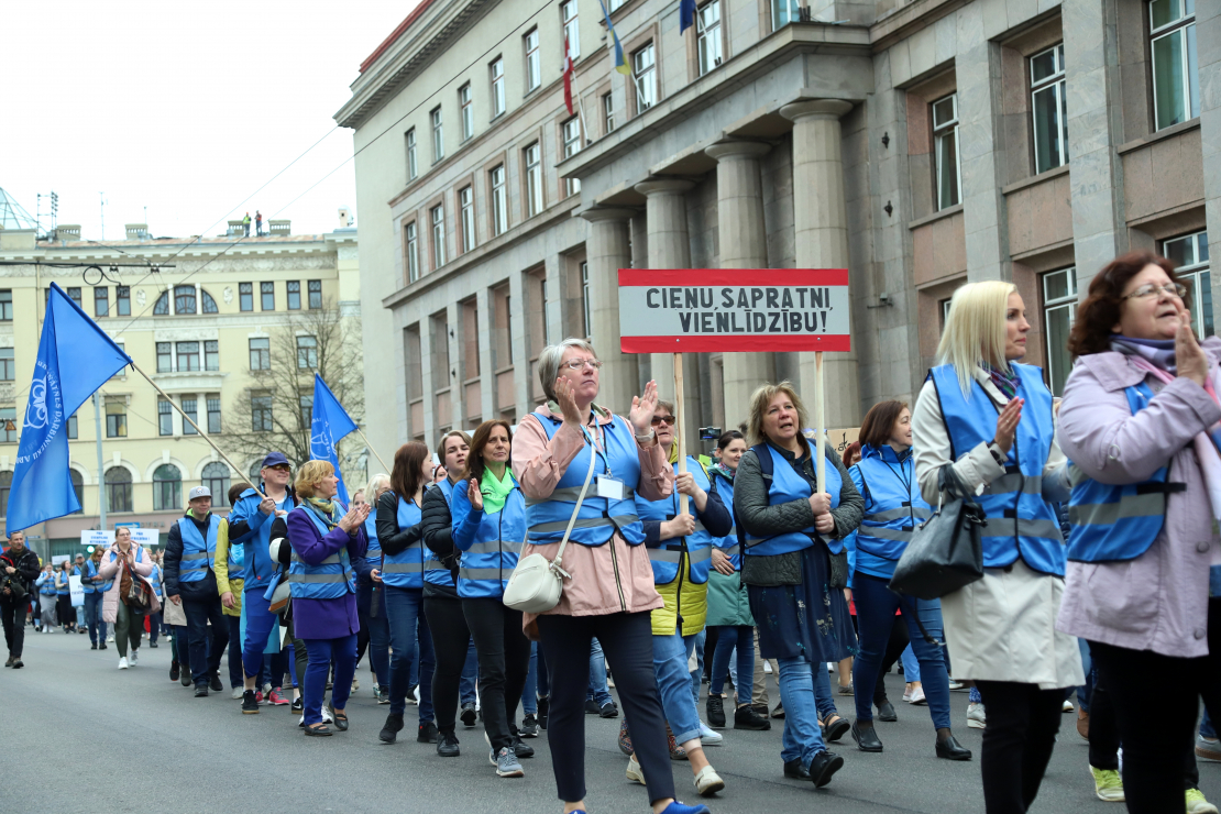 LIZDA rīkotais protesta gājiens.