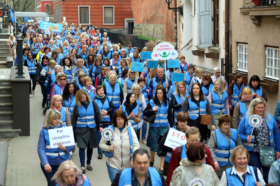 LIZDA rīkotais protesta gājiens.