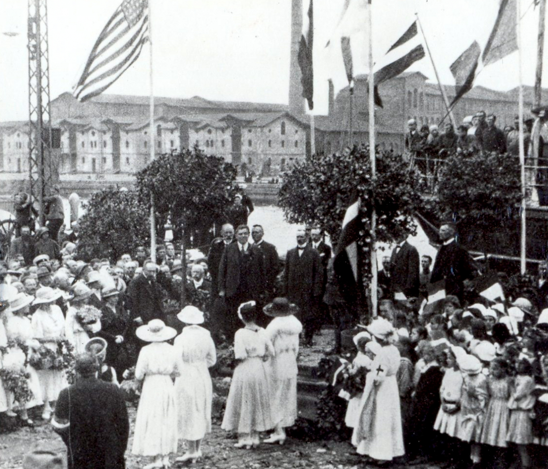 1919. gada jūlija sākums. Latvijas Pagaidu valdība Liepājā.