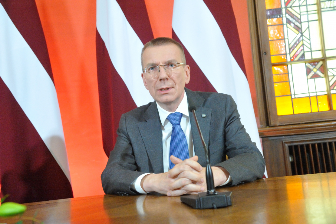 Edgars Rinkēvičs tiek ievēlēts par Latvijas Valsts prezidentu.