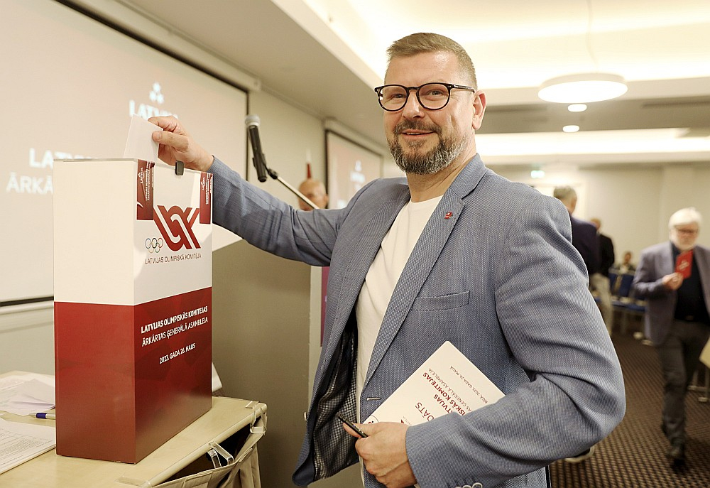 Jānis Buks uz pārmaiņu posmu gatavs pārņemt LOK vadības grožus.