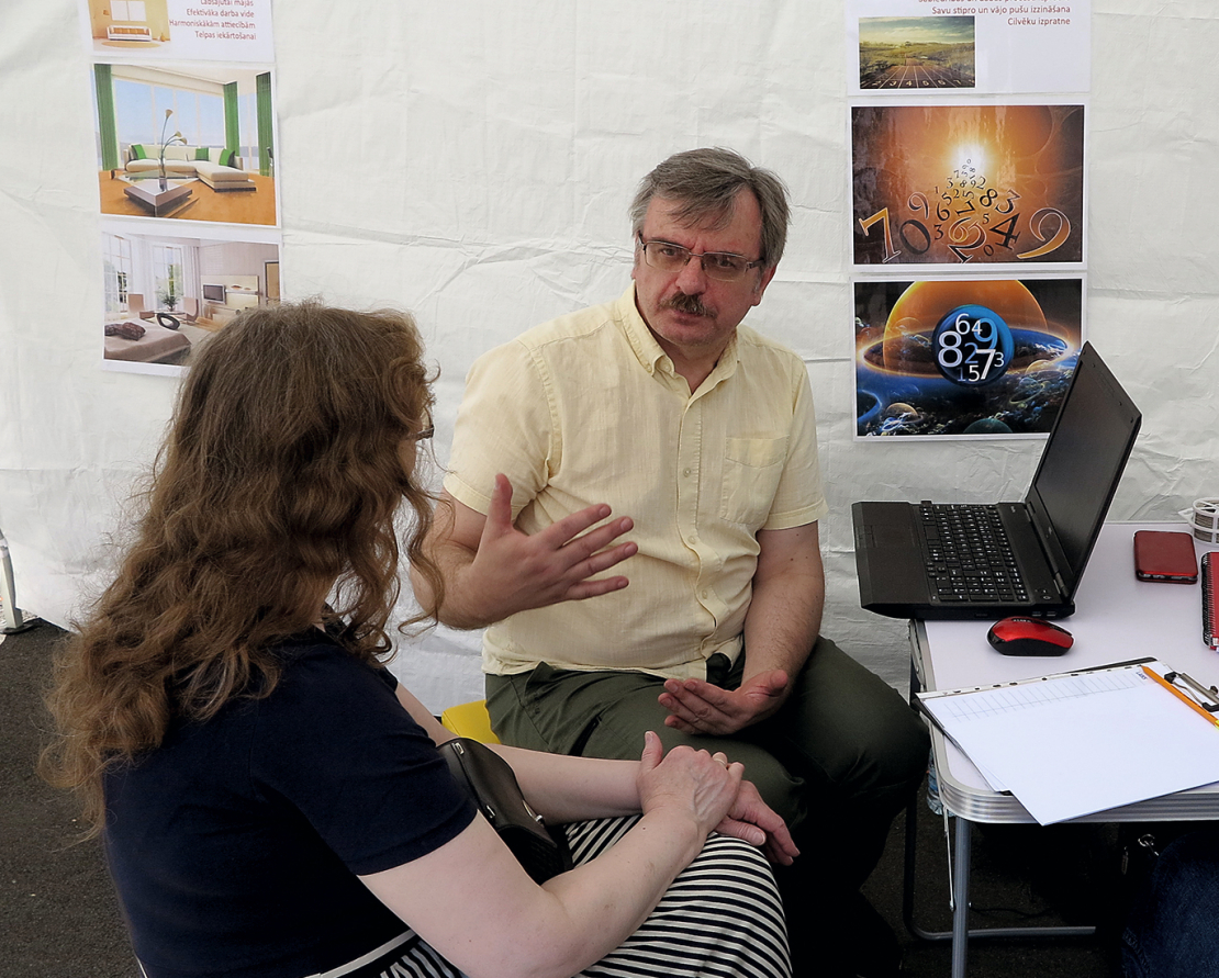 Vēdiskais astrologs Andris Kraņevskis pēta un skaidro likteņus.