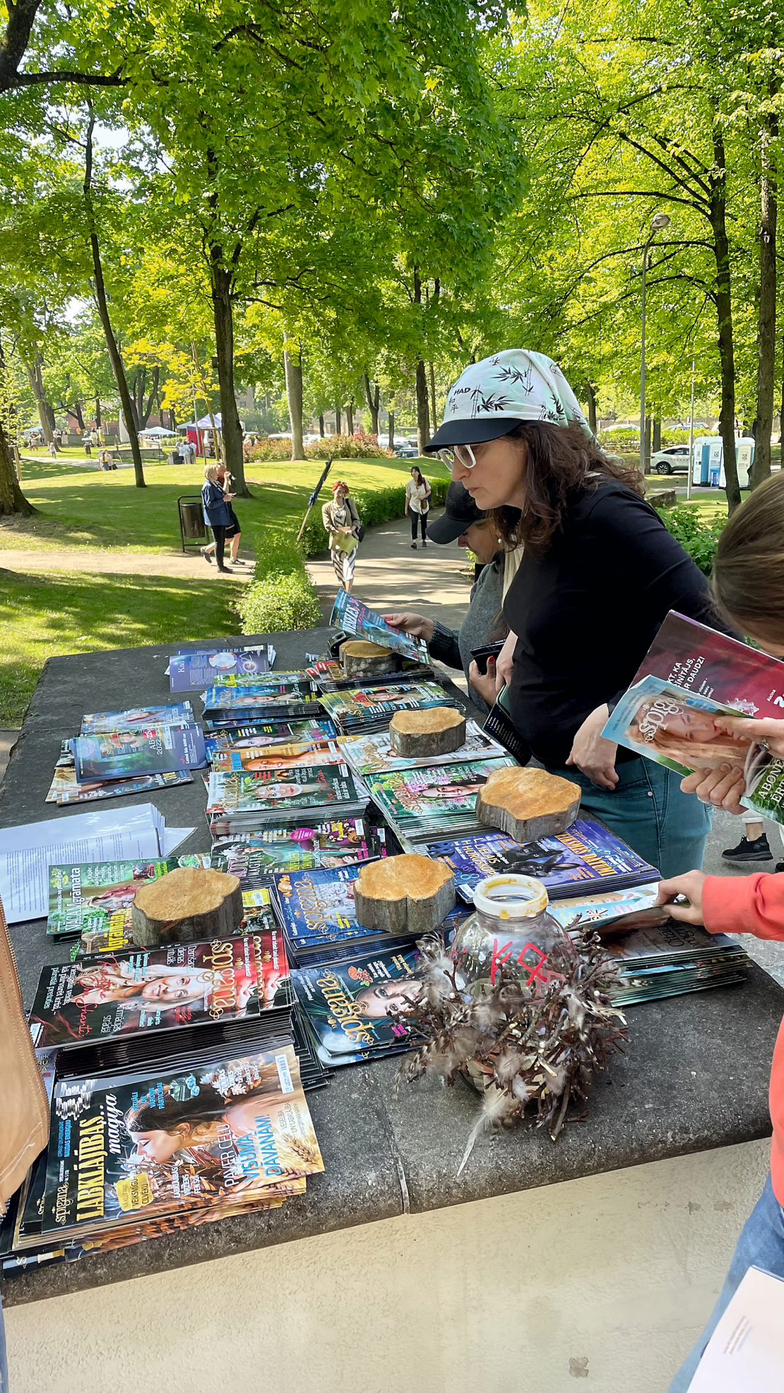 Lieliska iespēja tikt pie garām palaistajiem žurnāla numuriem.