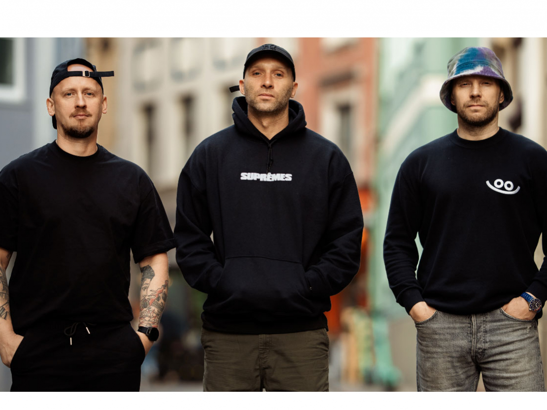 Mesa un GACHO jubilejas lielkoncertā Mežaparkā īpašie viesi būs leģendārā hiphopa grupa S’T’A.