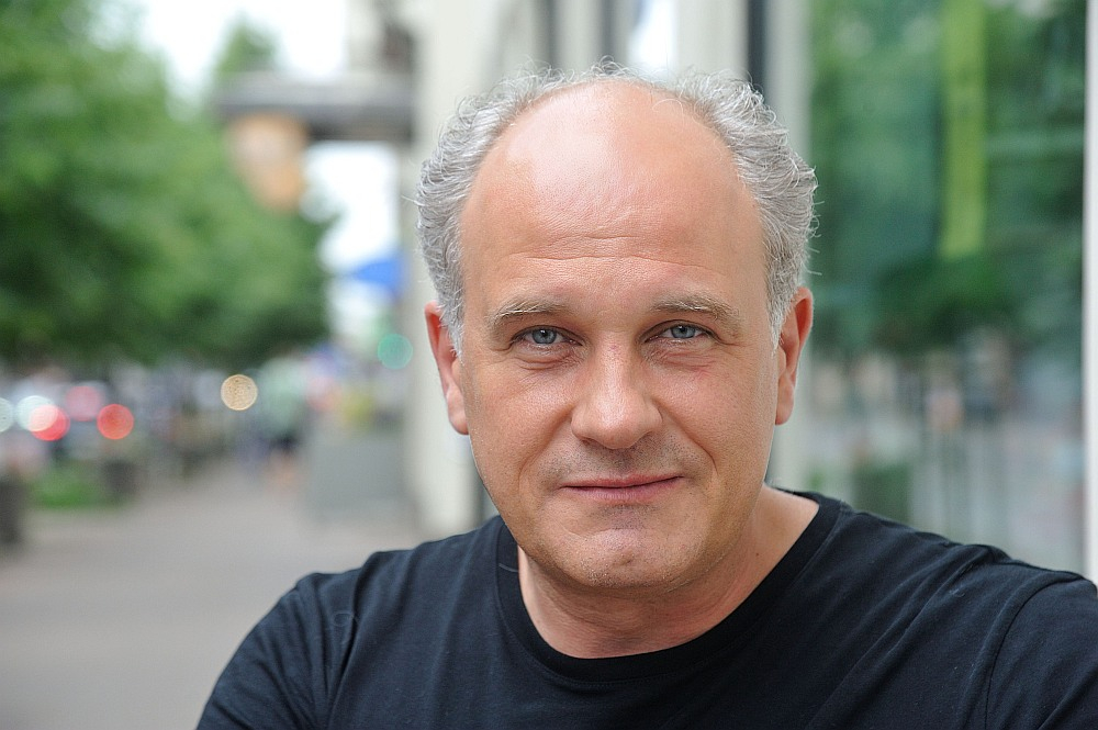 Andris Keišs: "Es varētu piekrist formulai, ka ideālā aktiera būšana ir 50:50, proti, puse laika kino un puse teātrim."
