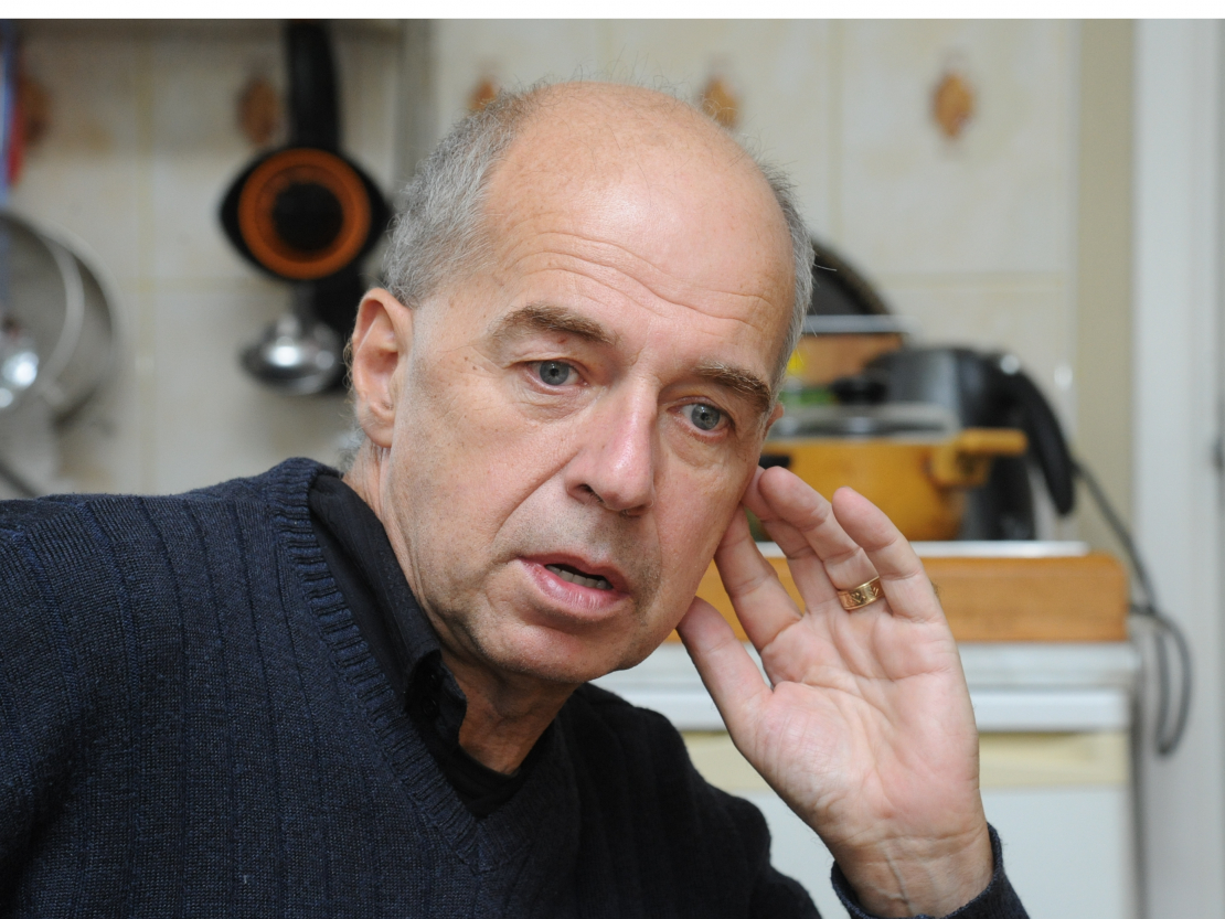 Mārtiņš Brauns, komponists sava māja Baltezerā. 15/10/2012.