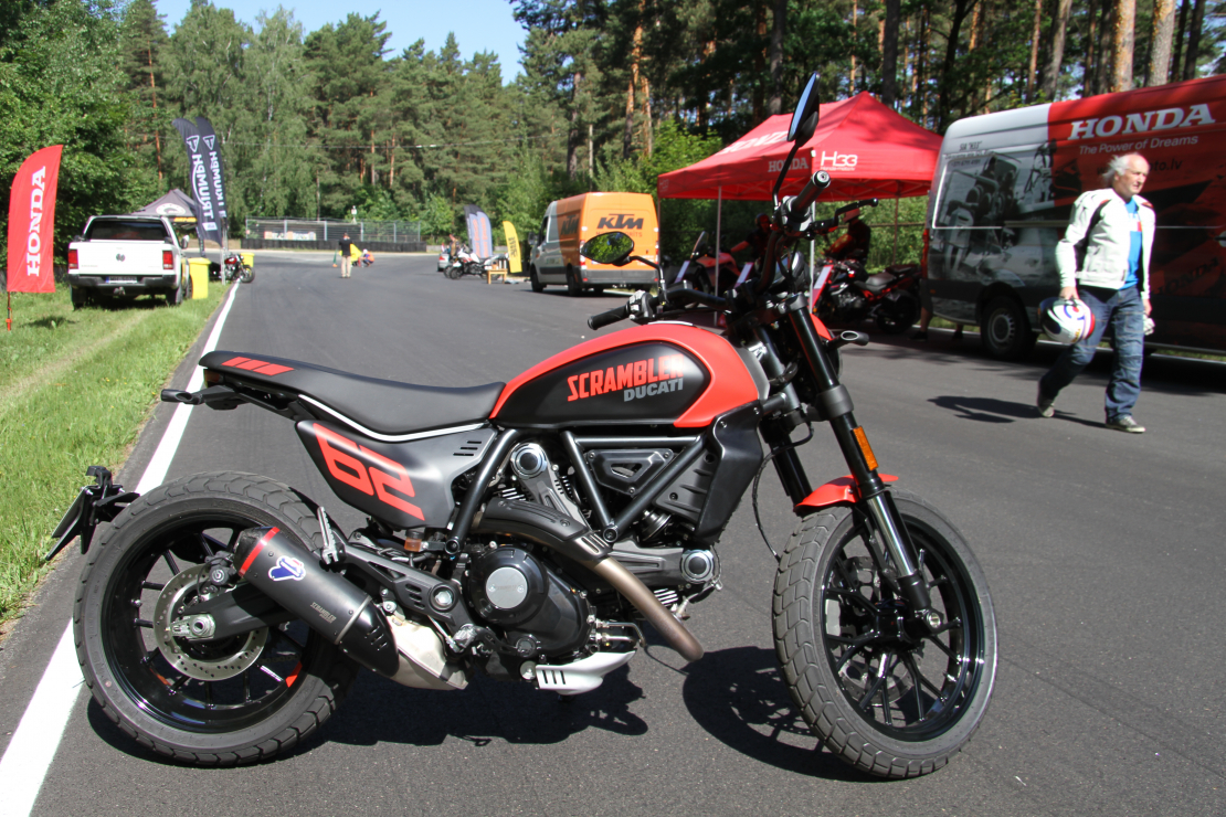 Biķernieku trase. Konkursa "Latvijas Gada motocikls 2023" skate.