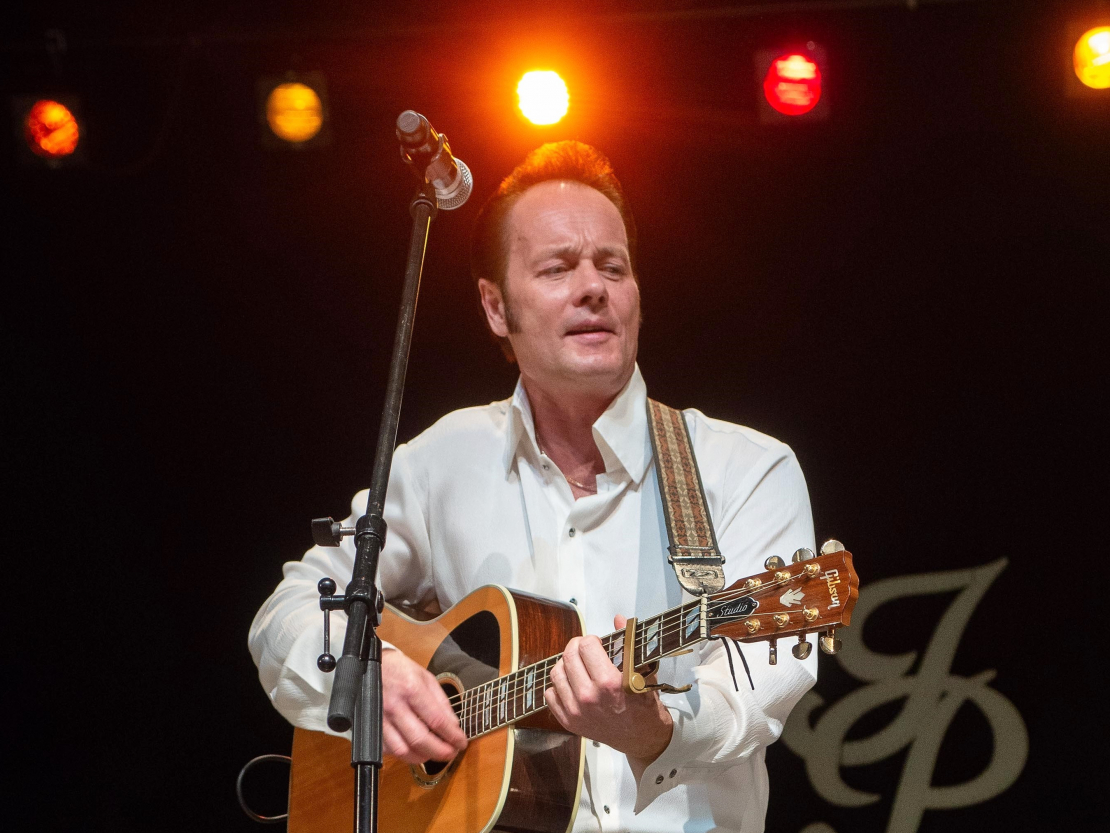 Ivars Pētersons.