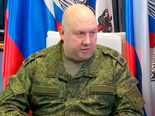 Sergejs Surovikins.