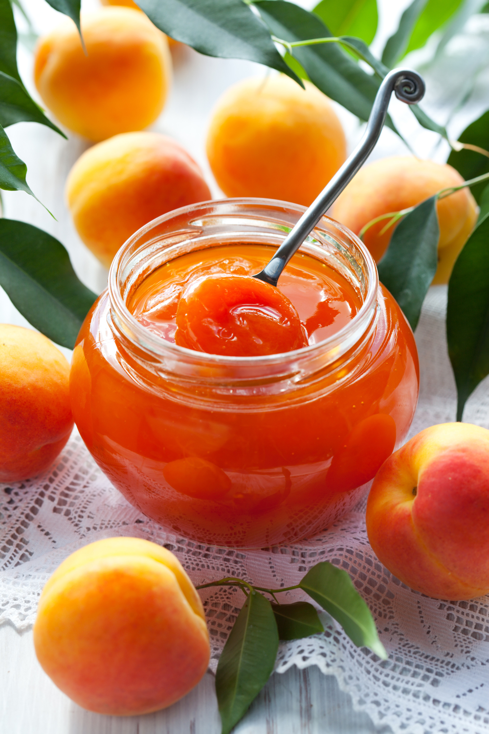 Aprikozes "Amaretto" liķierī.
