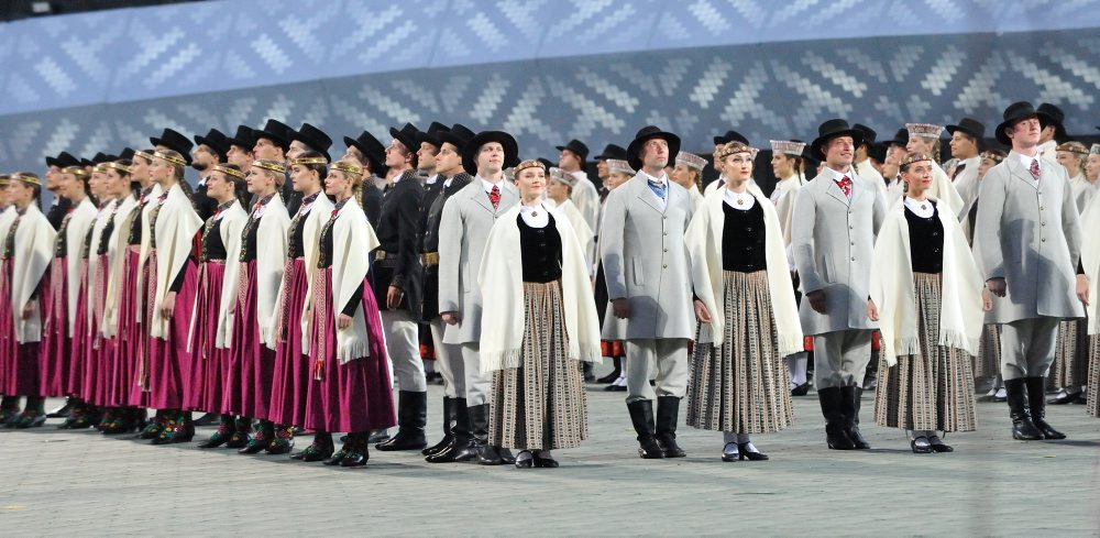 Deju lieluzvedums "Mūžīgais dzinējs".