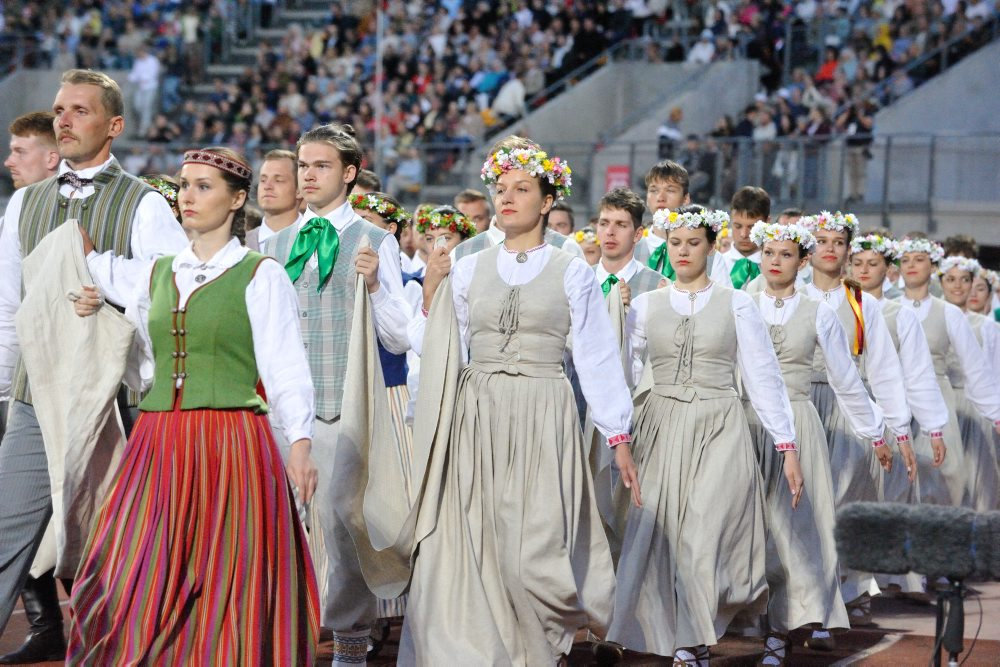 Deju lieluzvedums "Mūžīgais dzinējs".