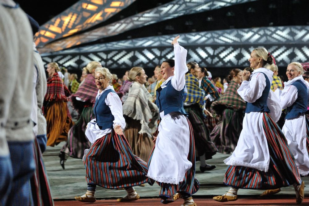 Deju lieluzvedums "Mūžīgais dzinējs".