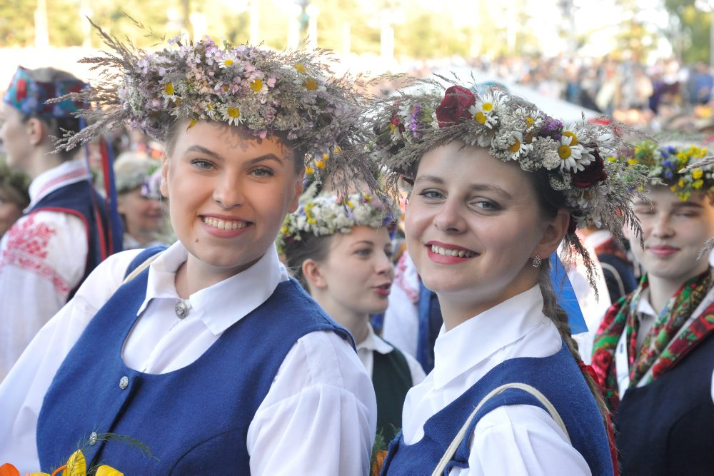 Dziesmu un deju svētku noslēguma koncerts "Kopā augšup". 