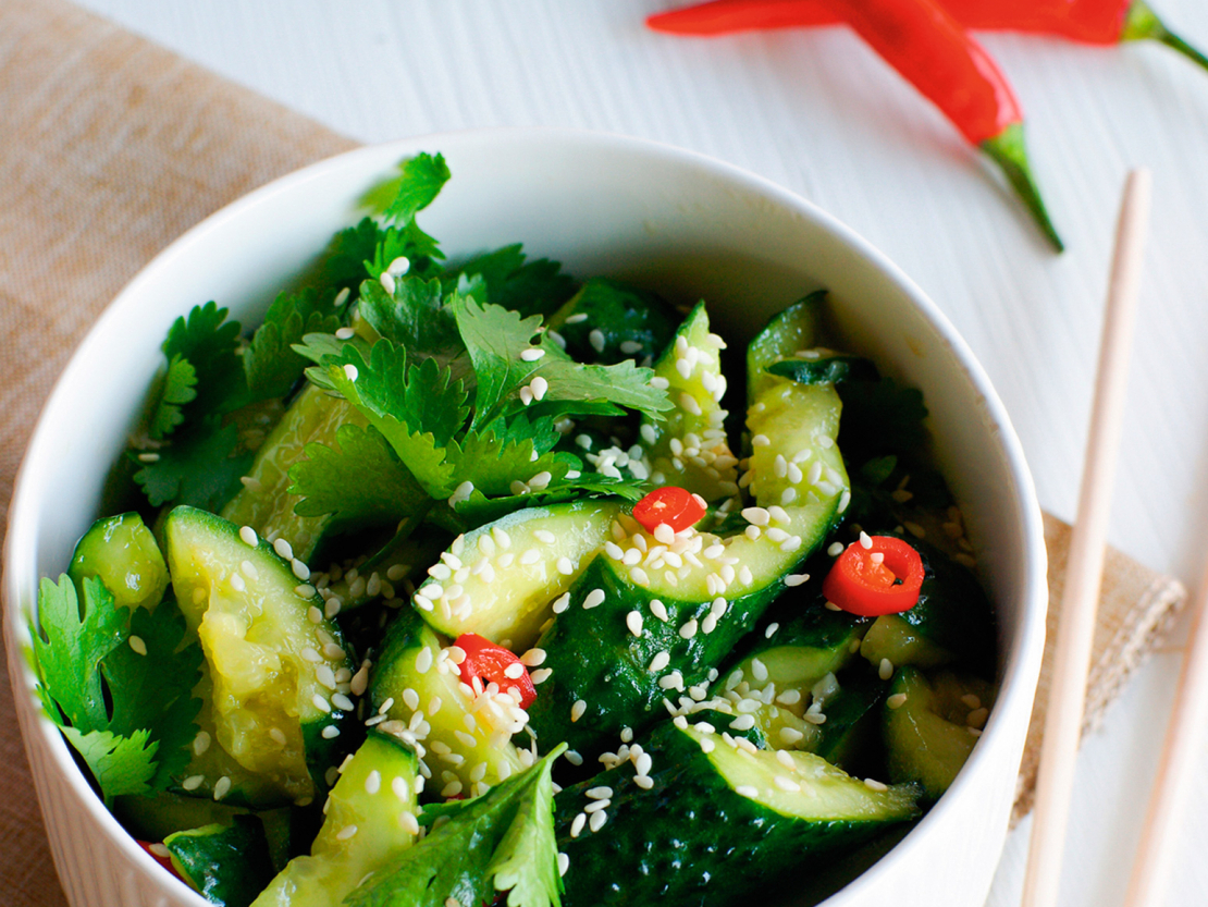 Mazsālīti gurķīši ar čili.