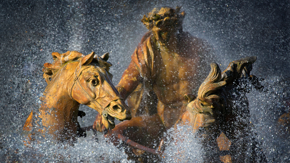 Sengrieķu dieva Apollona atveids Versaļas strūklakā.