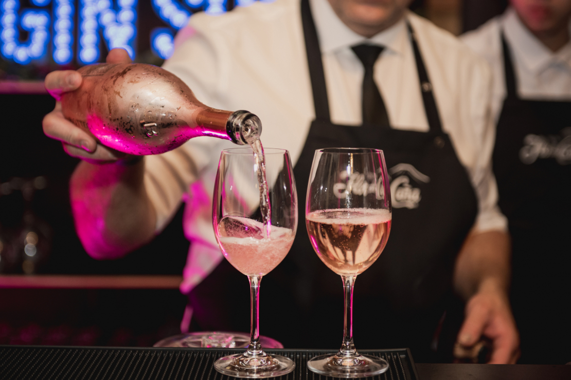 Mūzikas festivāls "Summertime - aicina Inese Galante - 2023". Bārs. 