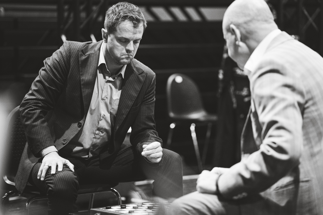 Dailes teātrī top Džona Malkoviča "Leopoldštate".