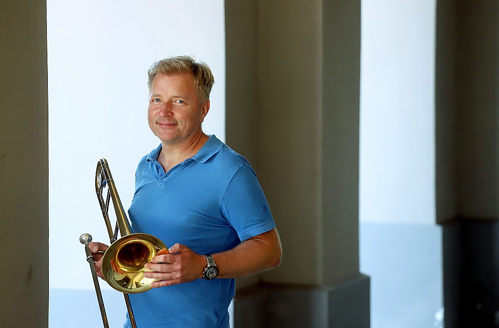 Lauris Amantovs: "Lūznavas muiža ir vieta, kura tik ļoti palīdz muzicēt, ka liekas – viss izdodas desmitreiz vieglāk nekā kaut kur citur."