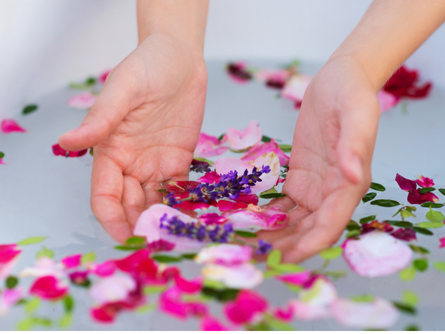 Samaziniet ātrumu un atvelciet elpu mēneša noslēgumā.