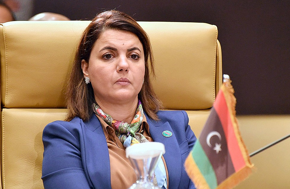 Pēc tikšanās ar Izraēlas ārlietu ministru atstādināta Lībijas ārlietu ministre Nadžla al Manguša. Par viņas rīcību Lībijā sākta izmeklēšana.