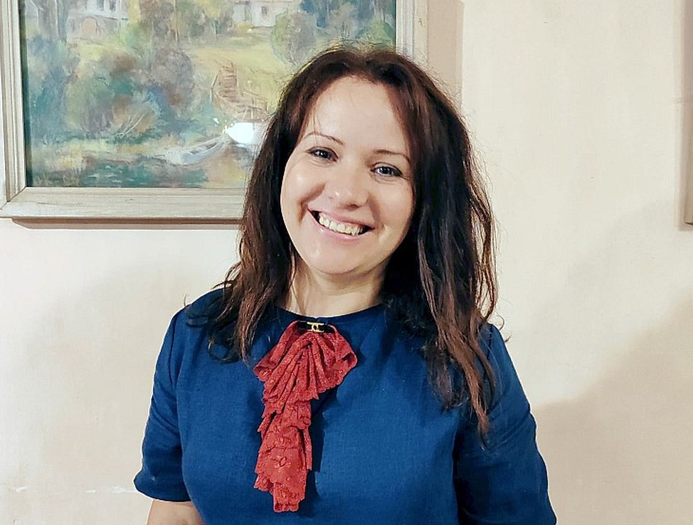 Dagneja: "Dzejas krājums "Ups, kūki i mes" ir kā pa drupačiņām salasīts maizes rieciens, īsts un sātīgs."