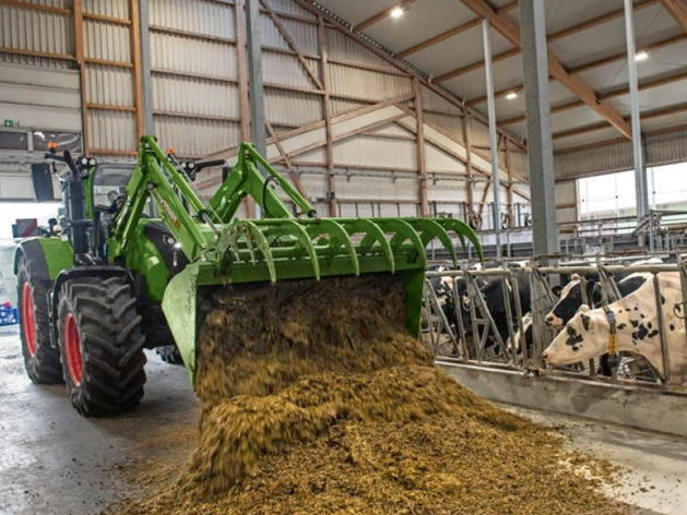 'Fendt Cargo 6.100' iekrāvēji.