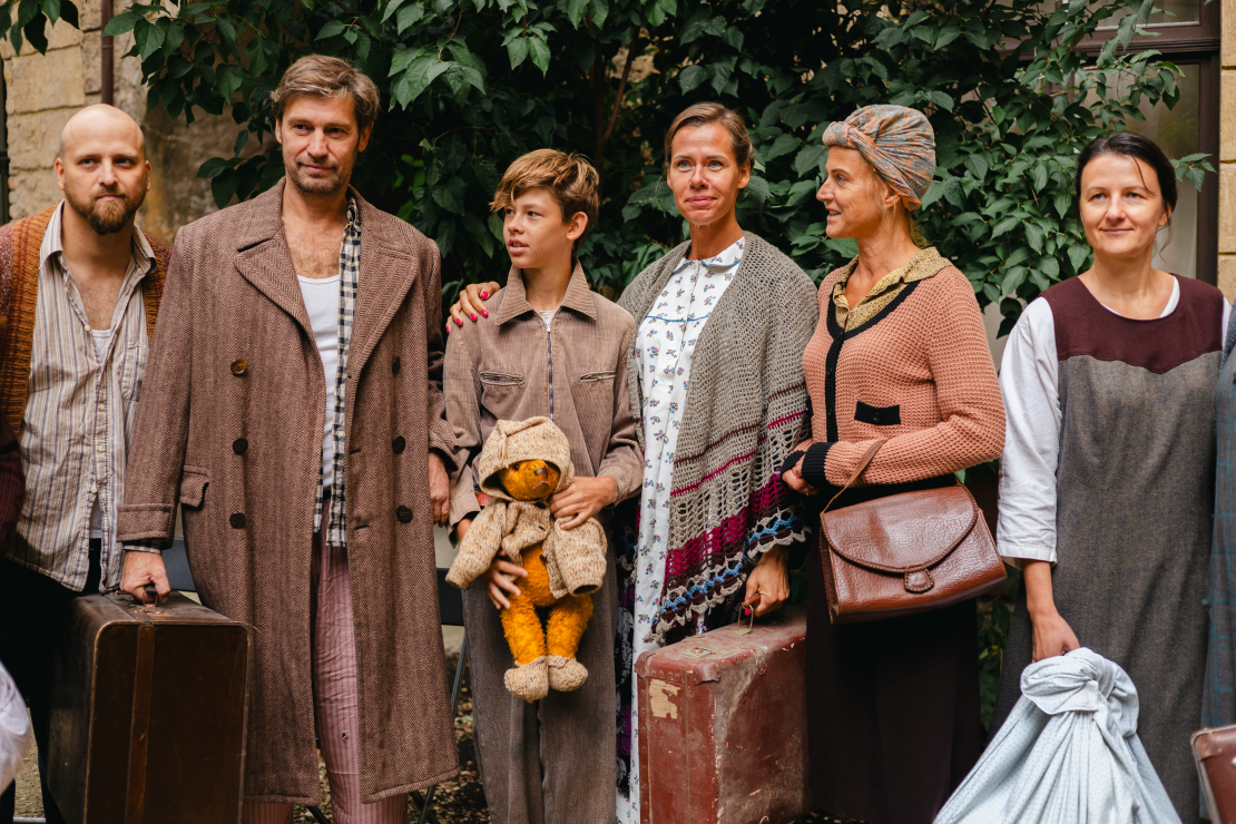 Kadrs no Dzintara Dreiberga filmas par basketbola komandu "TTT".